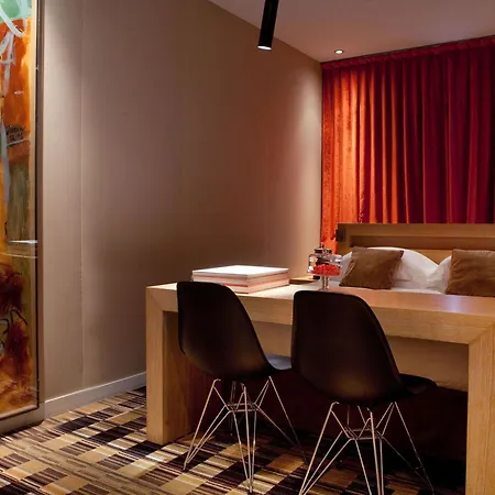 Golden Tulip Opera De Noailles Hotel