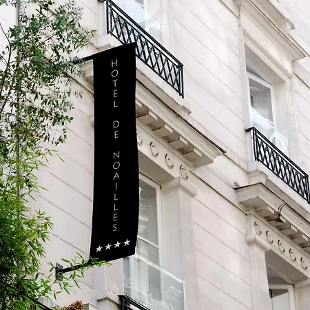 Hotel Golden Tulip Opera De Noailles 4*
