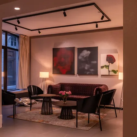 Golden Tulip Opera De Noailles Отель