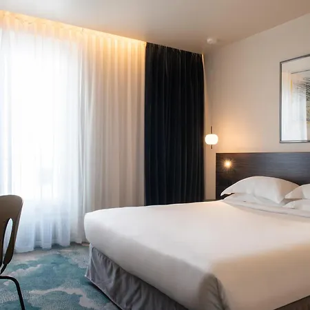 Отель Golden Tulip Opera De Noailles Париж