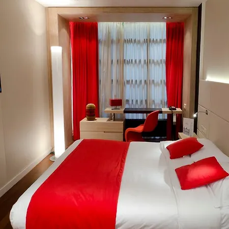 Hotel Golden Tulip Opera De Noailles