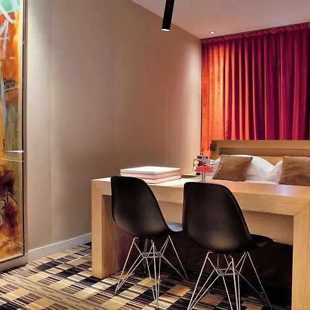 Golden Tulip Opera De Noailles Париж