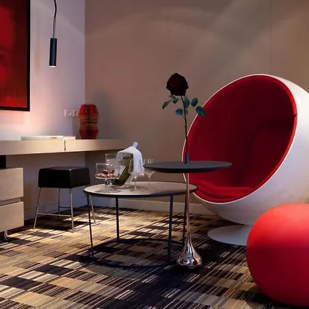 Hotel Golden Tulip Opera De Noailles