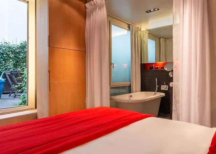 Golden Tulip Opera De Noailles Hotel