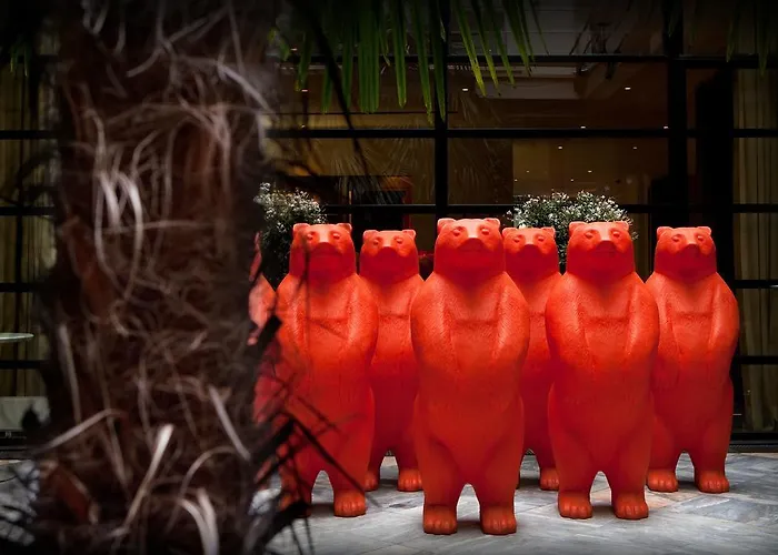 Golden Tulip Opera De Noailles 4*