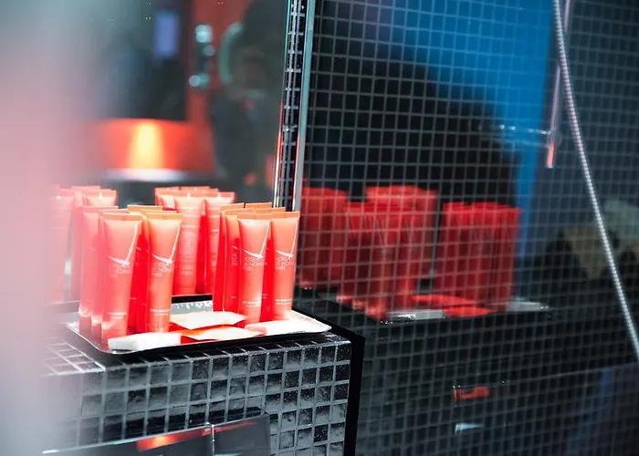 Golden Tulip Opera De Noailles 4*