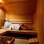 Golden Tulip Opera De Noailles Hotel 4*
