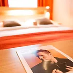 Hotel Golden Tulip Opera De Noailles 4*