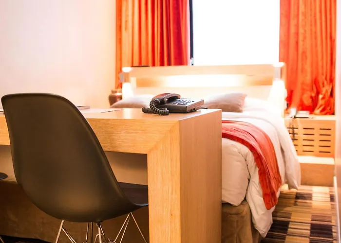 Golden Tulip Opera De Noailles Hotel 4*